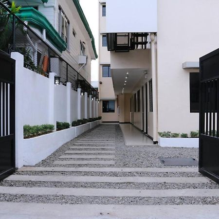 Global 88 Apartelle Cebu Stadt Exterior foto